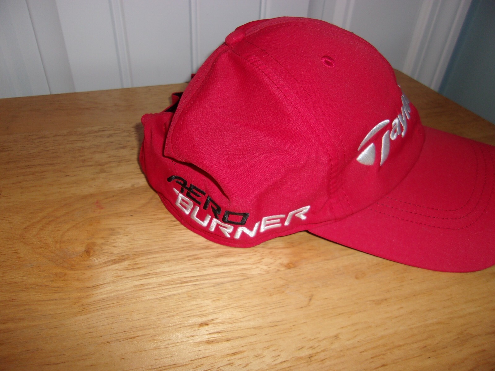 TaylorMade Golf Hat Cap Free Shipping!