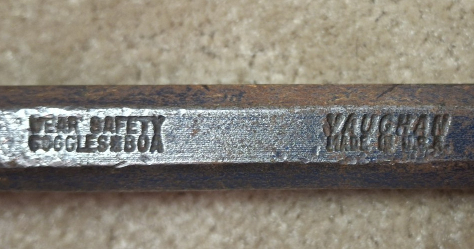 VINTAGE VAUGHAN Double End Offset Nail Puller Pry Bar 11" USA
