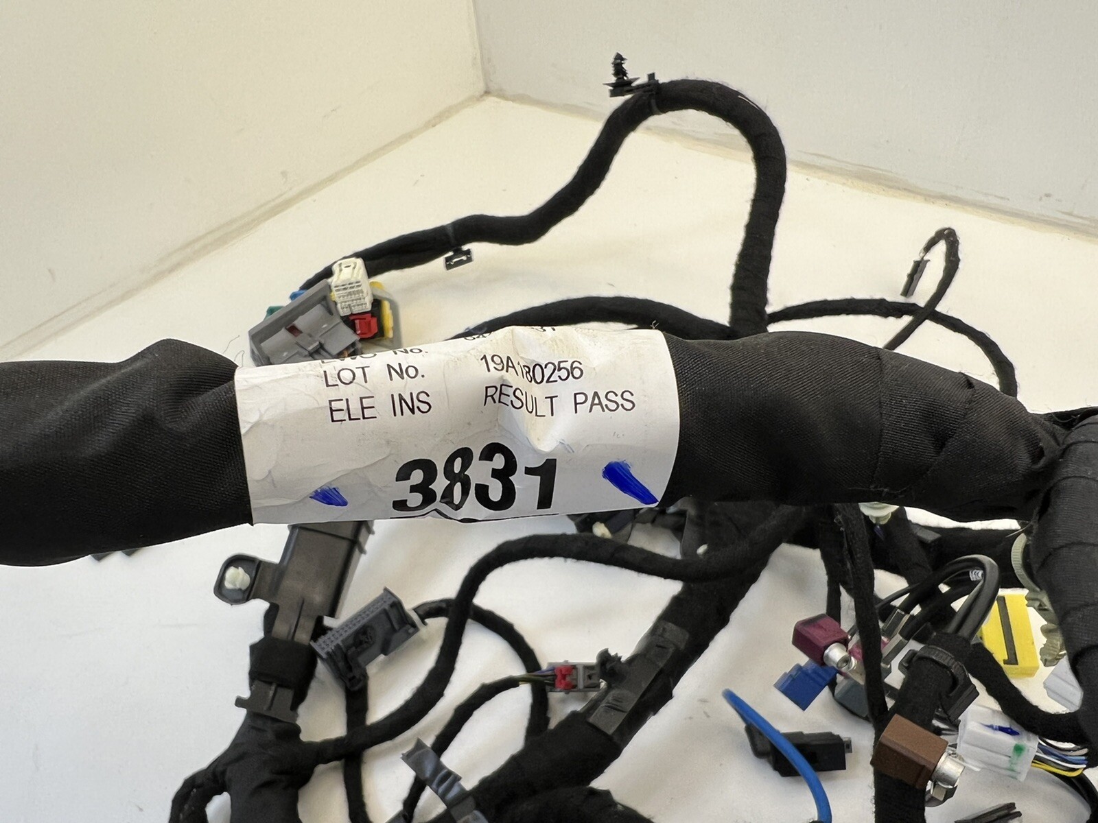 2019 Buick Envision Dashboard Instrument Dash Panel Wire Harnessa OEM.