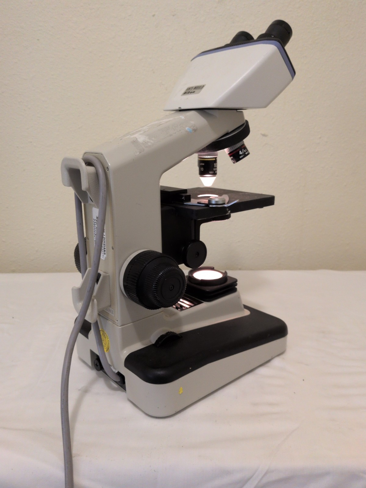Nikon 2 YS2-T Binocular Compound Microscope