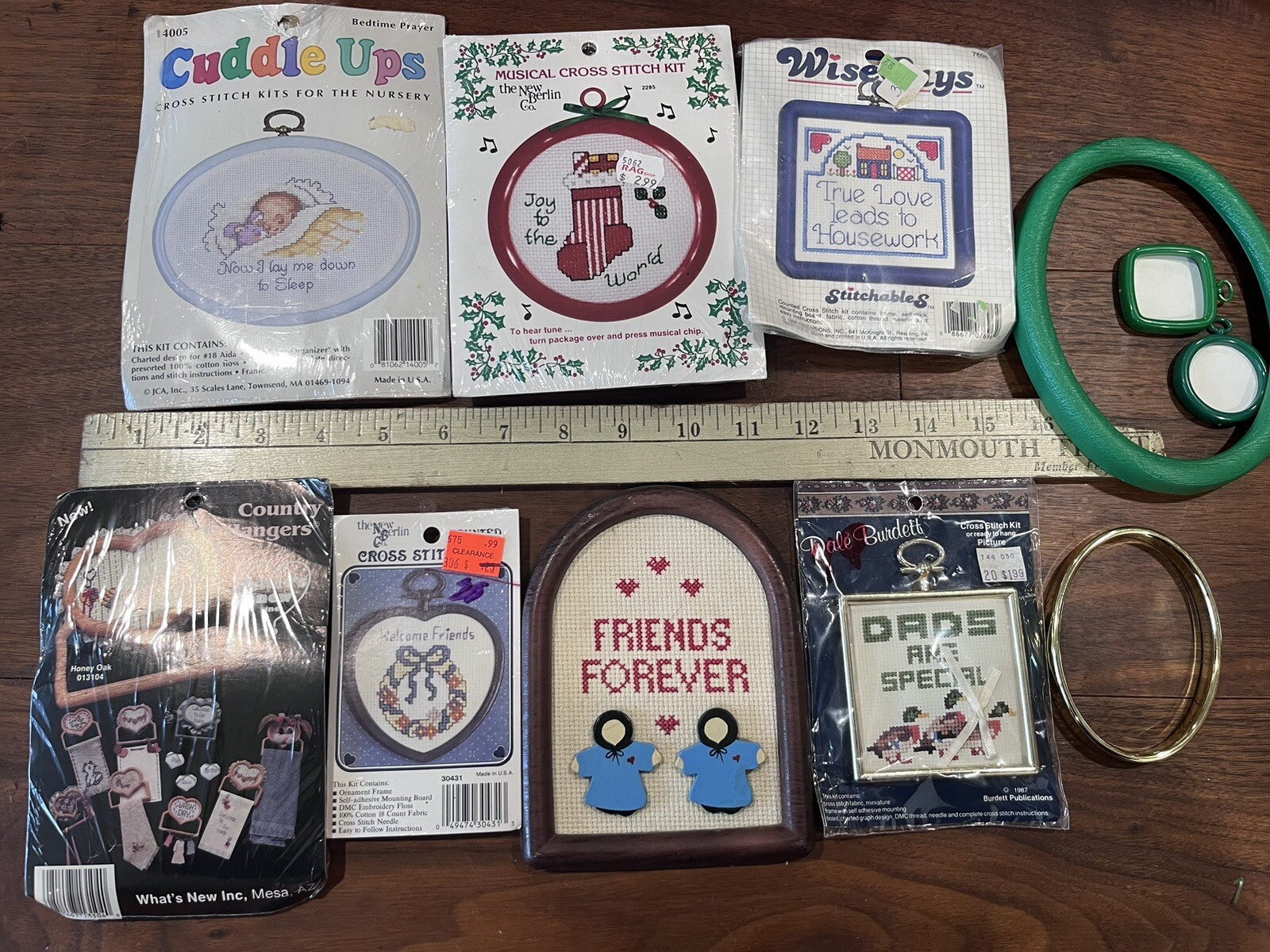 Lot Vintage Mini Crafting Small Kits & Frames Cross Stitch embroidery