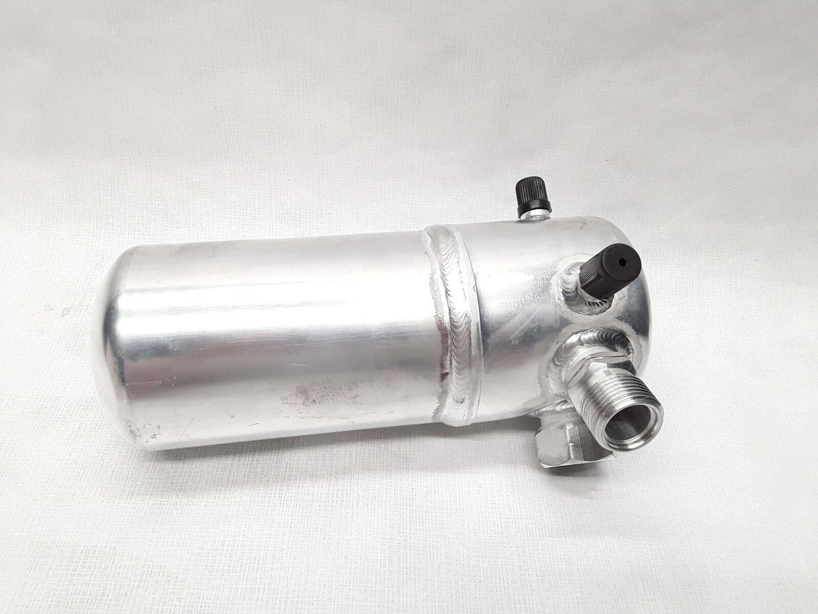 Four Seasons 33118 207-980 Accumulator for 93-98 P3500 Savana 1500,2500