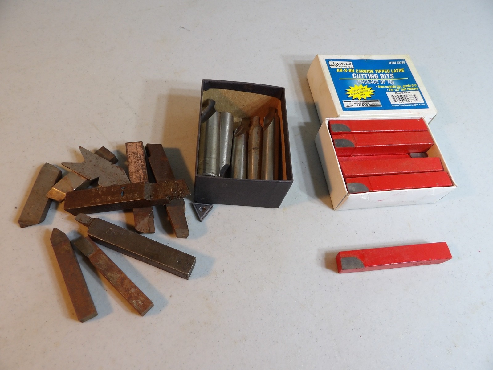 10 Carbide Tipped Lathe Cutting Bits + extras