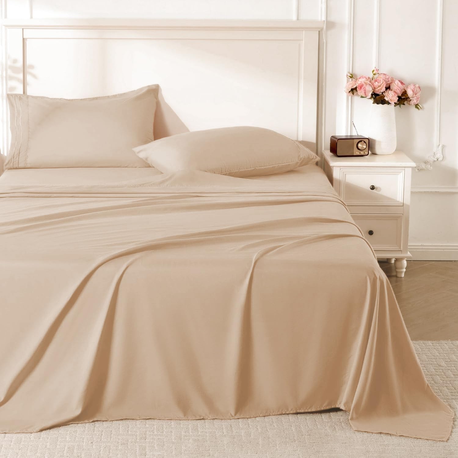 White Queen Sheet Set 4 Pieces Soft Bedding Queen Sheet Set Breathable & Cooling