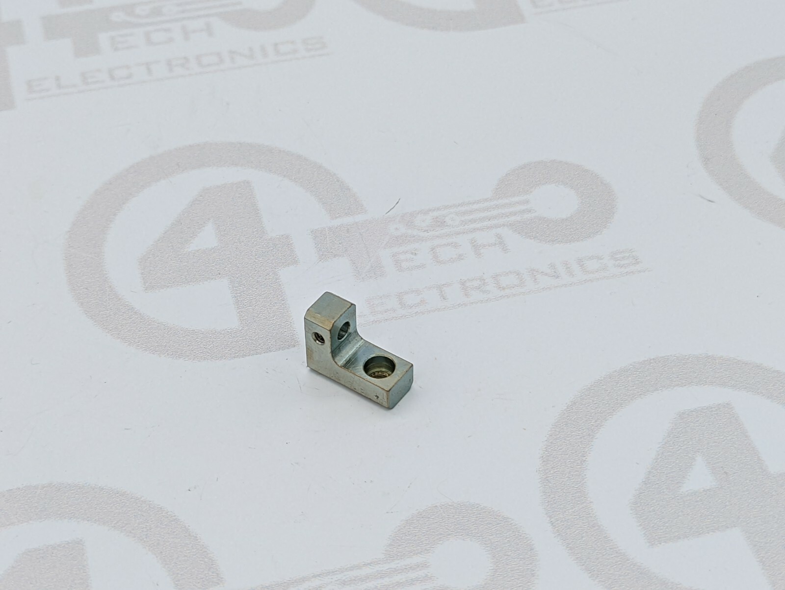 Universal Instruments Raise Block 42961101
