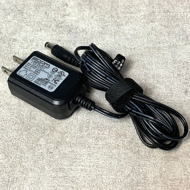 ZOOM B2 FOUR 931403