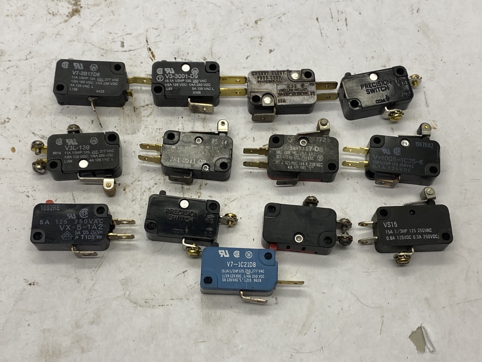 NEW & USED LOT of 13 Various Brands Micro Switches 125,250,277,480V 5,10,15.1A