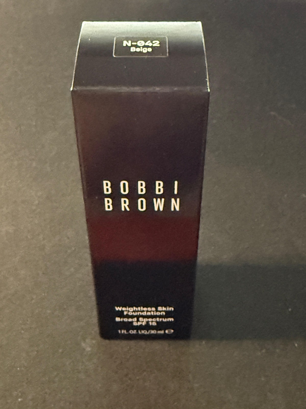 Bobbi Brown Weightless Skin Foundation SPF 15 - N-042 Beige - 1 oz / 30 ml - NIB