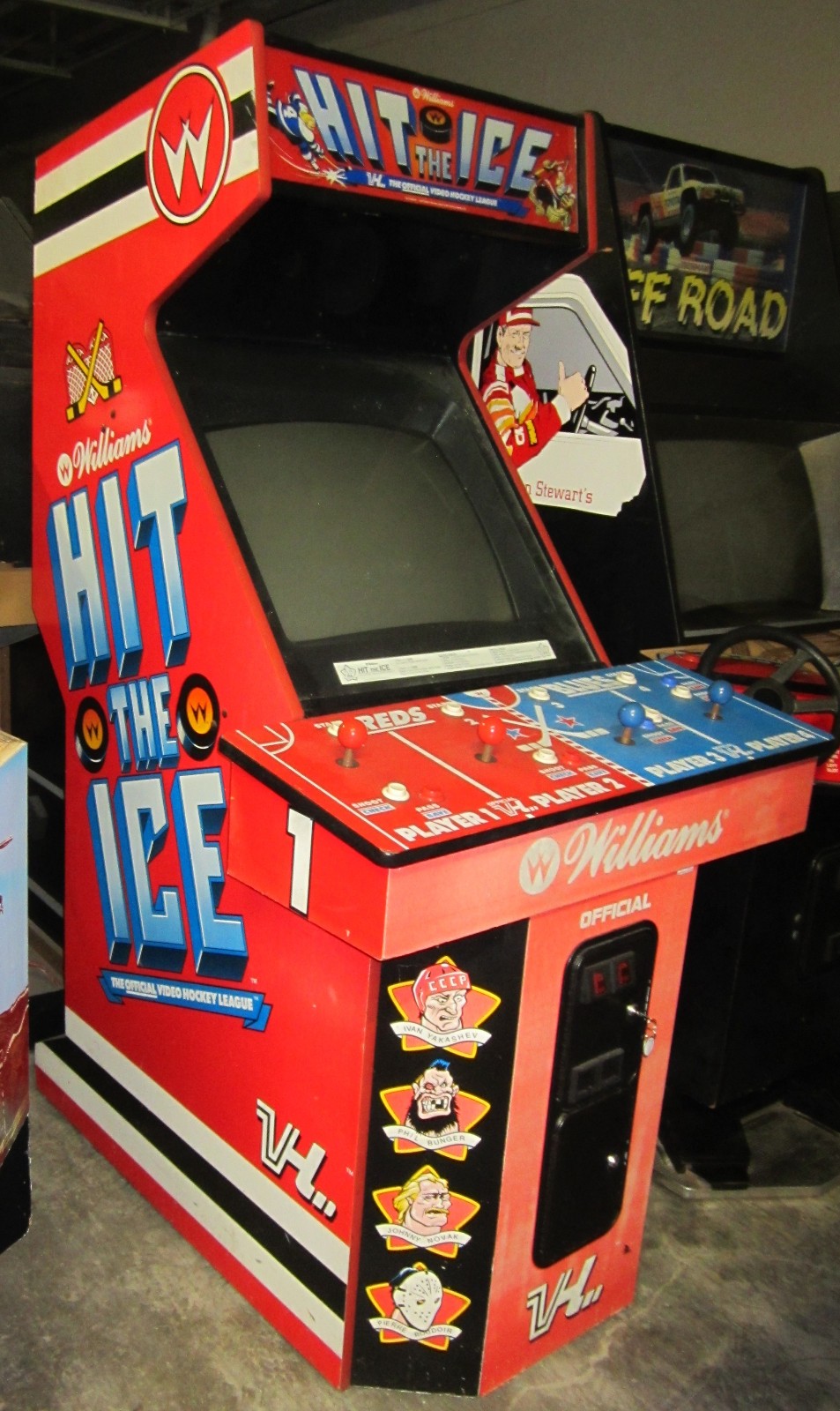 HIT THE ICE ARCADE MACHINE by WILLIAMS 1990 - 4 PLAYER (Excellent Condition)