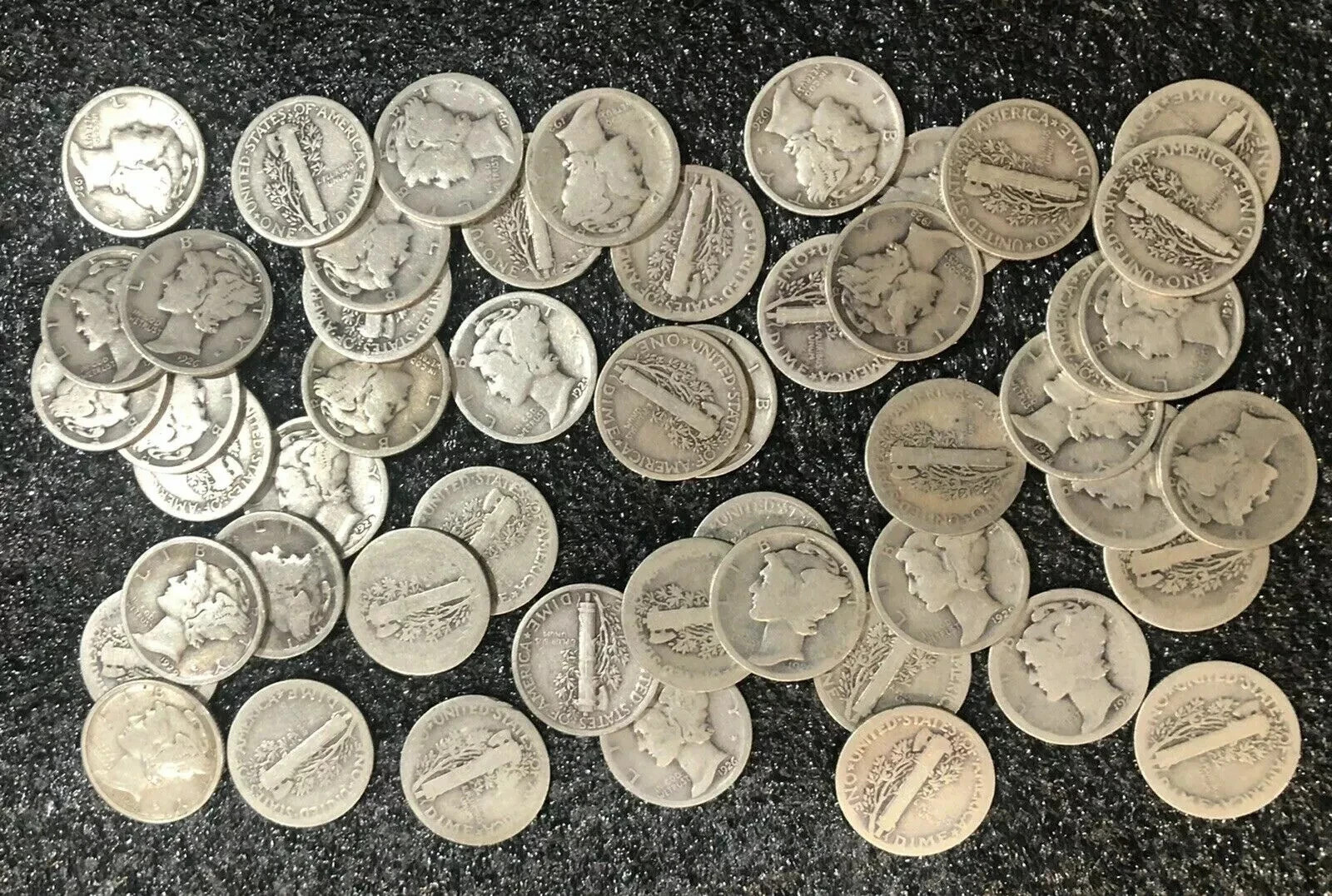 ONE Mercury Silver Dime 1916 - 1945  Good - Very Fine