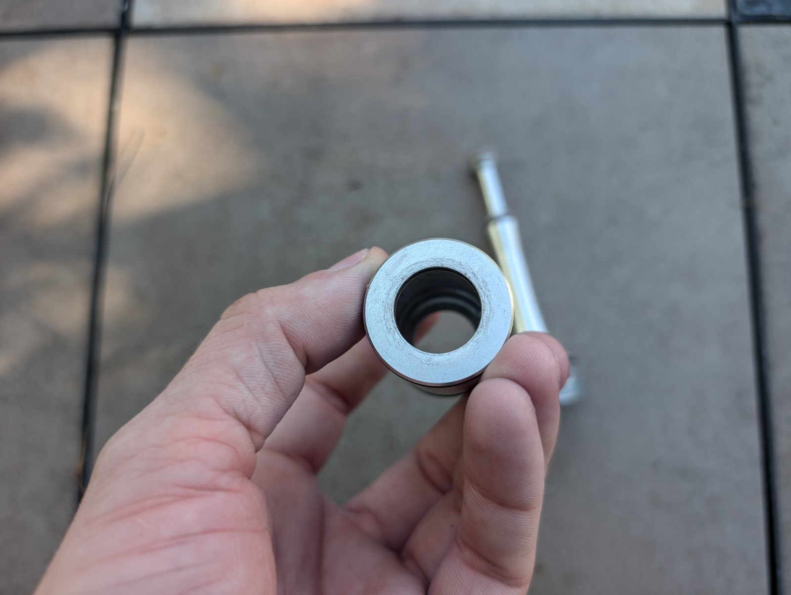 SFT Shocker Bolt Guide And Can