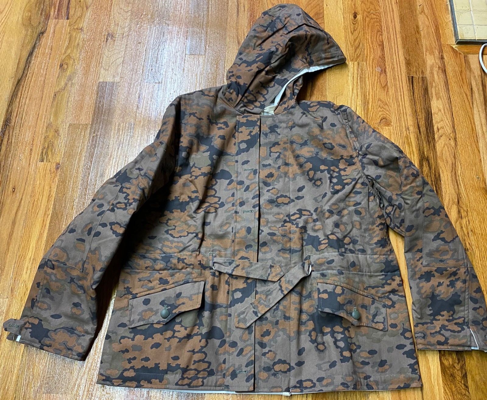 WWII GERMAN WAFFEN FALL OAK A TO WHITE CAMO WINTER  PARKA-SIZE 3 (44-48R)