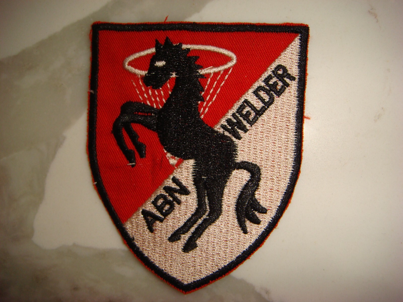 US 11th ARMORED CAV REGIMENT-AIRBORNE WELDER, VIETNAM WAR PATCH