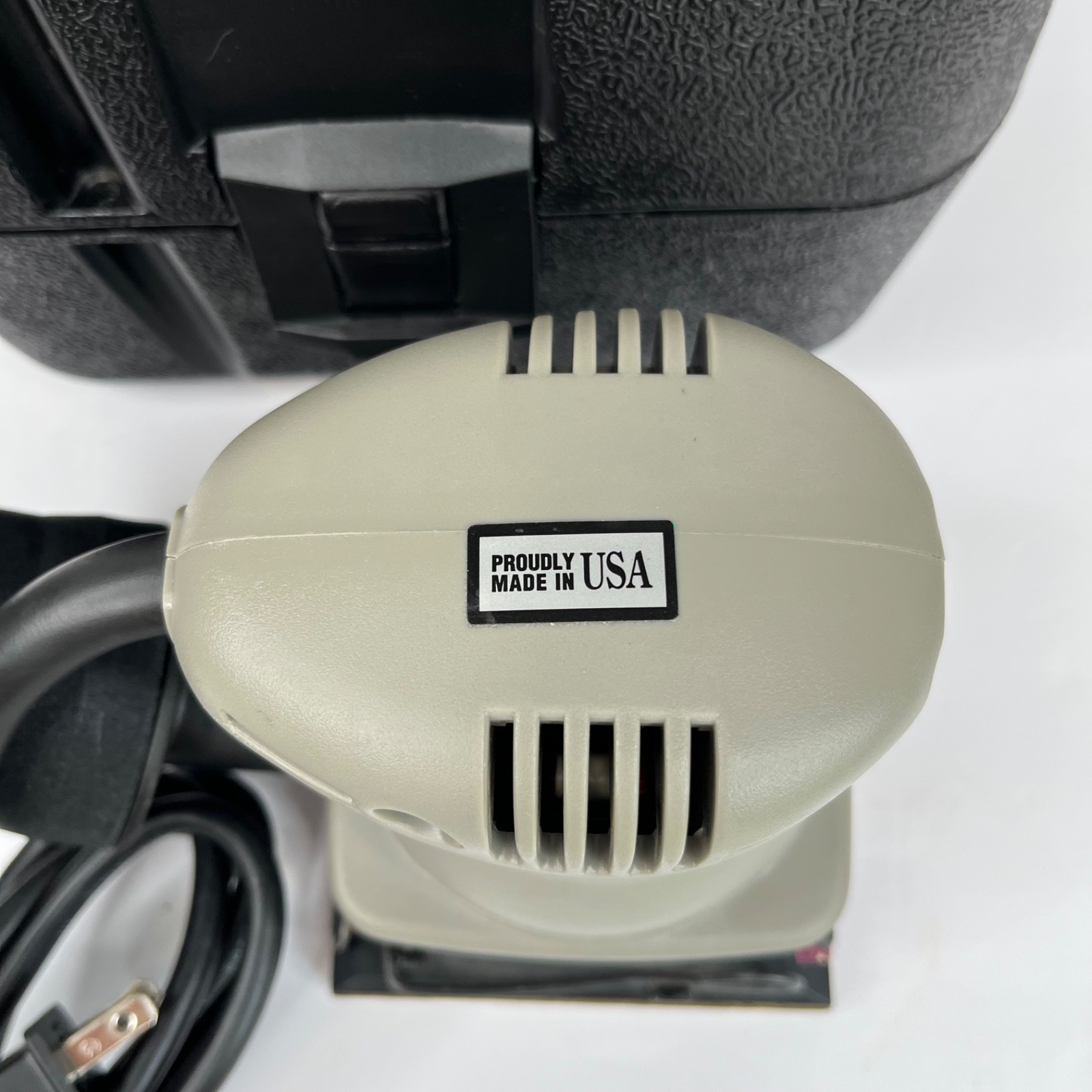 PORTER CABLE Model 340 - 1/4 Sheet Finishing Sander with Filter & Hard Case