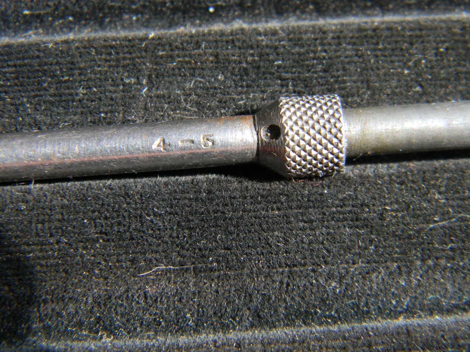 Vintage Starrett Inside .001" Micrometer with 4-5" rod & original case Made USA