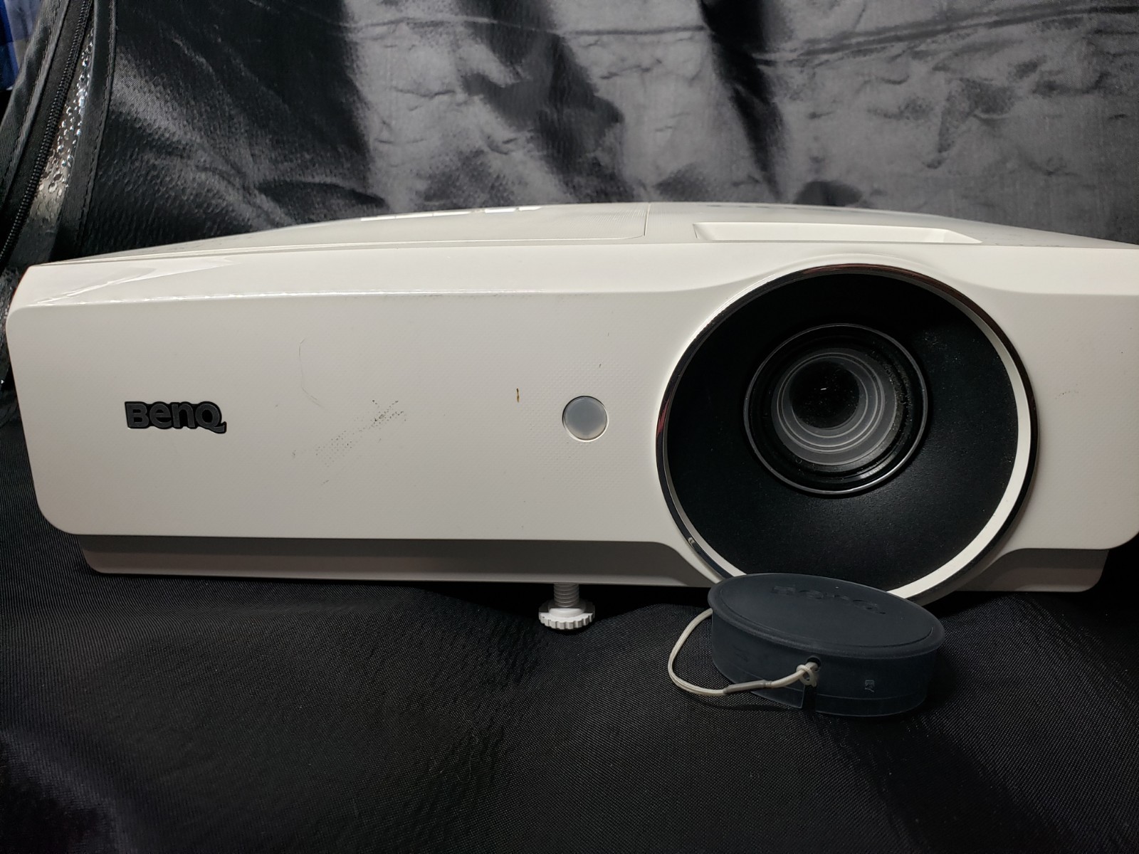 BenQ MW727 Projector *24" Lamp Hours* Mint Condition