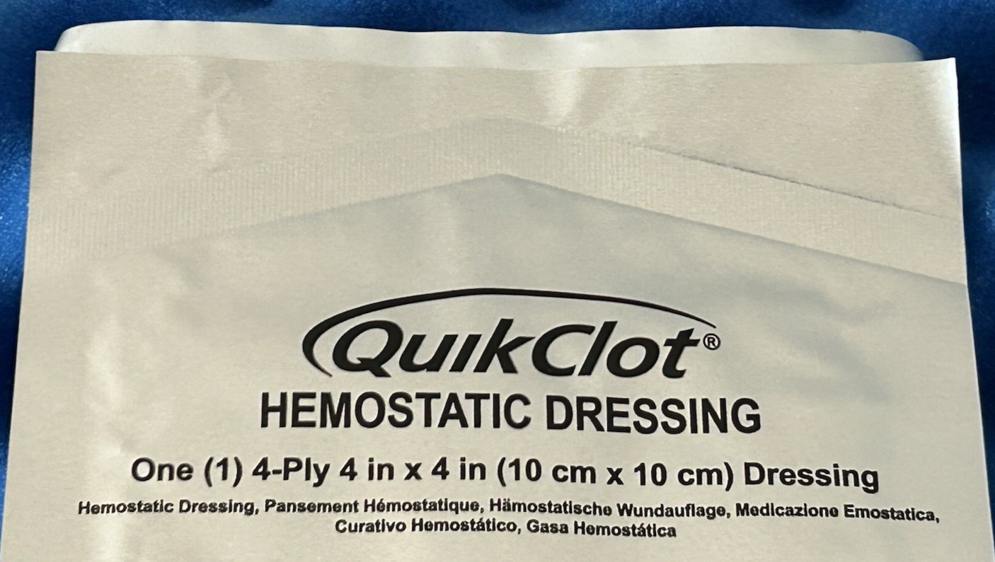 QuikClot Hemostatic Dressing 4" x 4" 4-Ply Dressing 10cm x 10cm