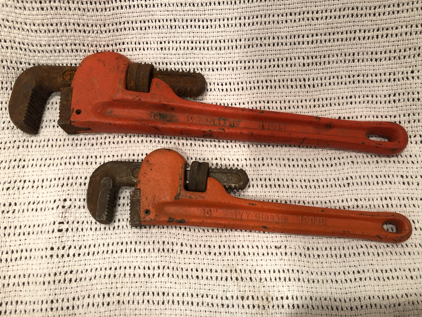 Ivy Classic Pipe Wrench Lot 14’ & 10’