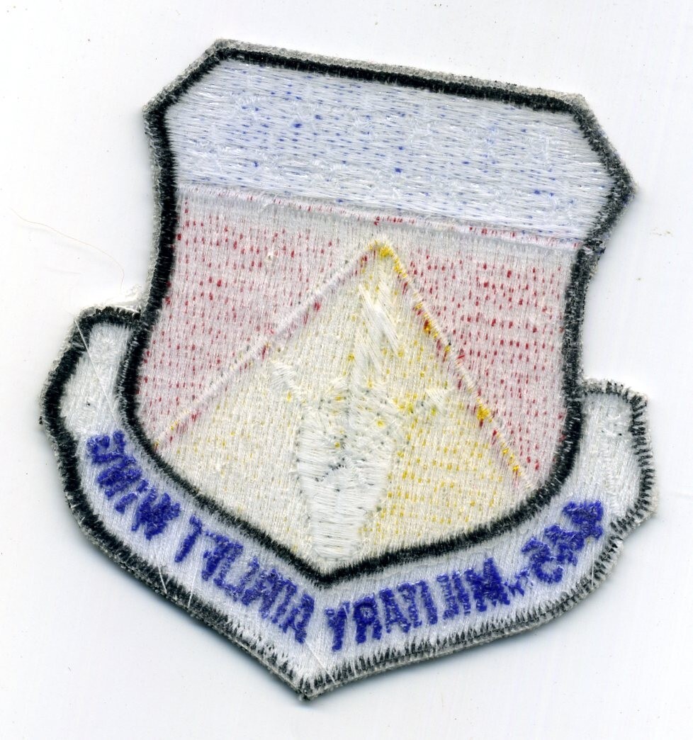 US Air Force USAF 445th MILITARY AIRLIFT WING Patch Cold War