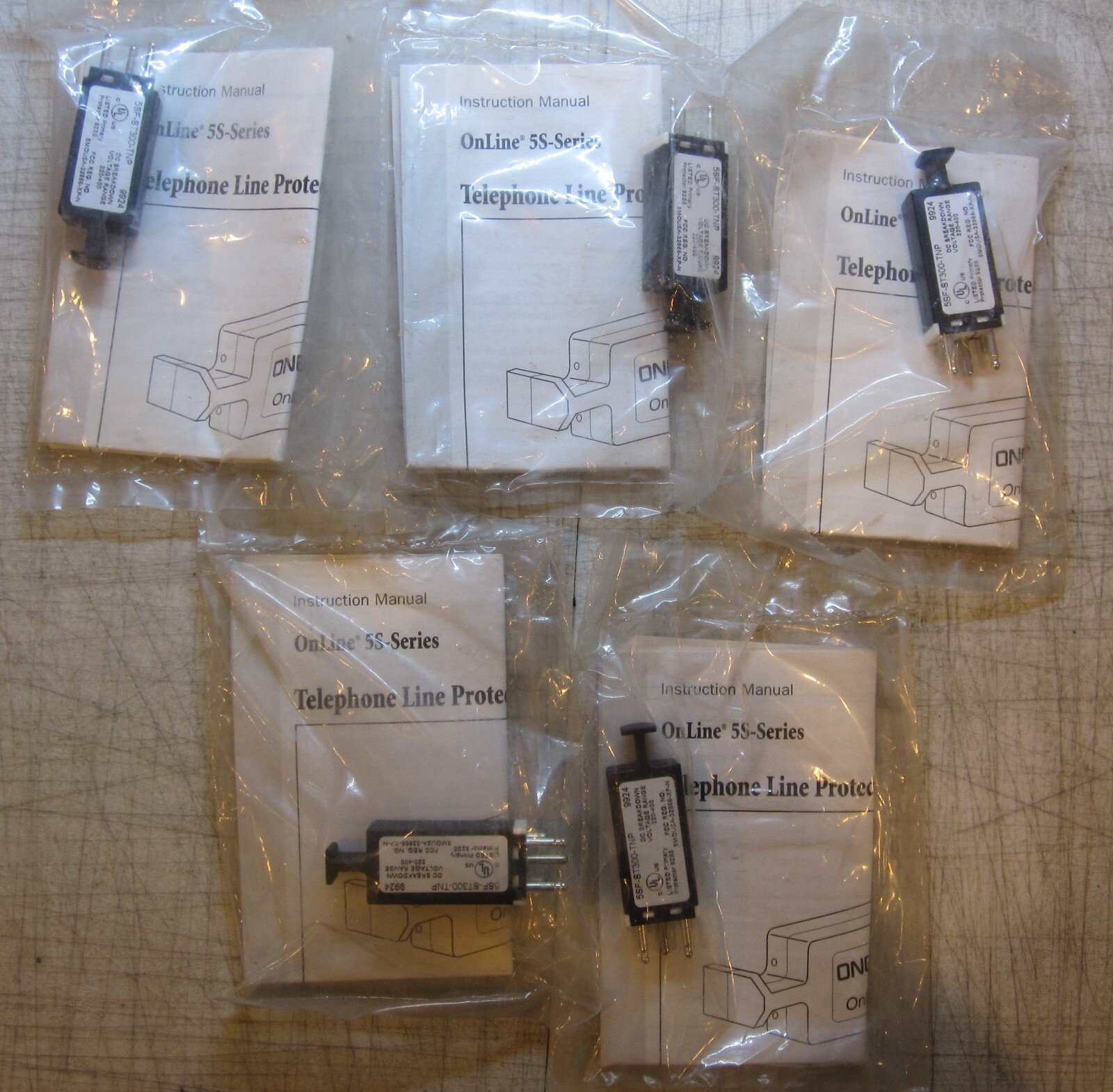 Lot 5 ONEAC On-Line 5 Series Line Protectors 5SF-ST300-TNP 9924 NEW SEALED BAG
