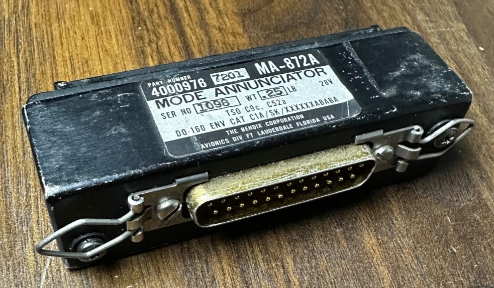 Bendix MA0872A Mode Annunciator P/N 4000976-7201 - Working as Removed