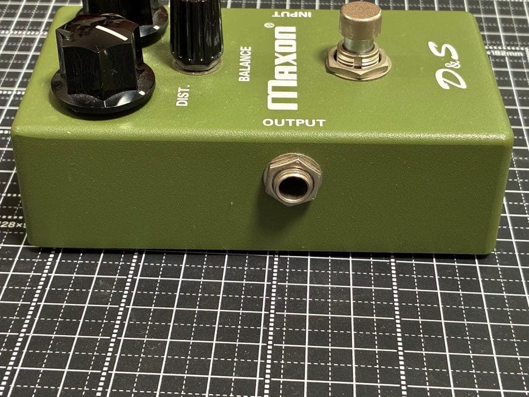 Maxon D&S Muff Type Fuzz Pedal