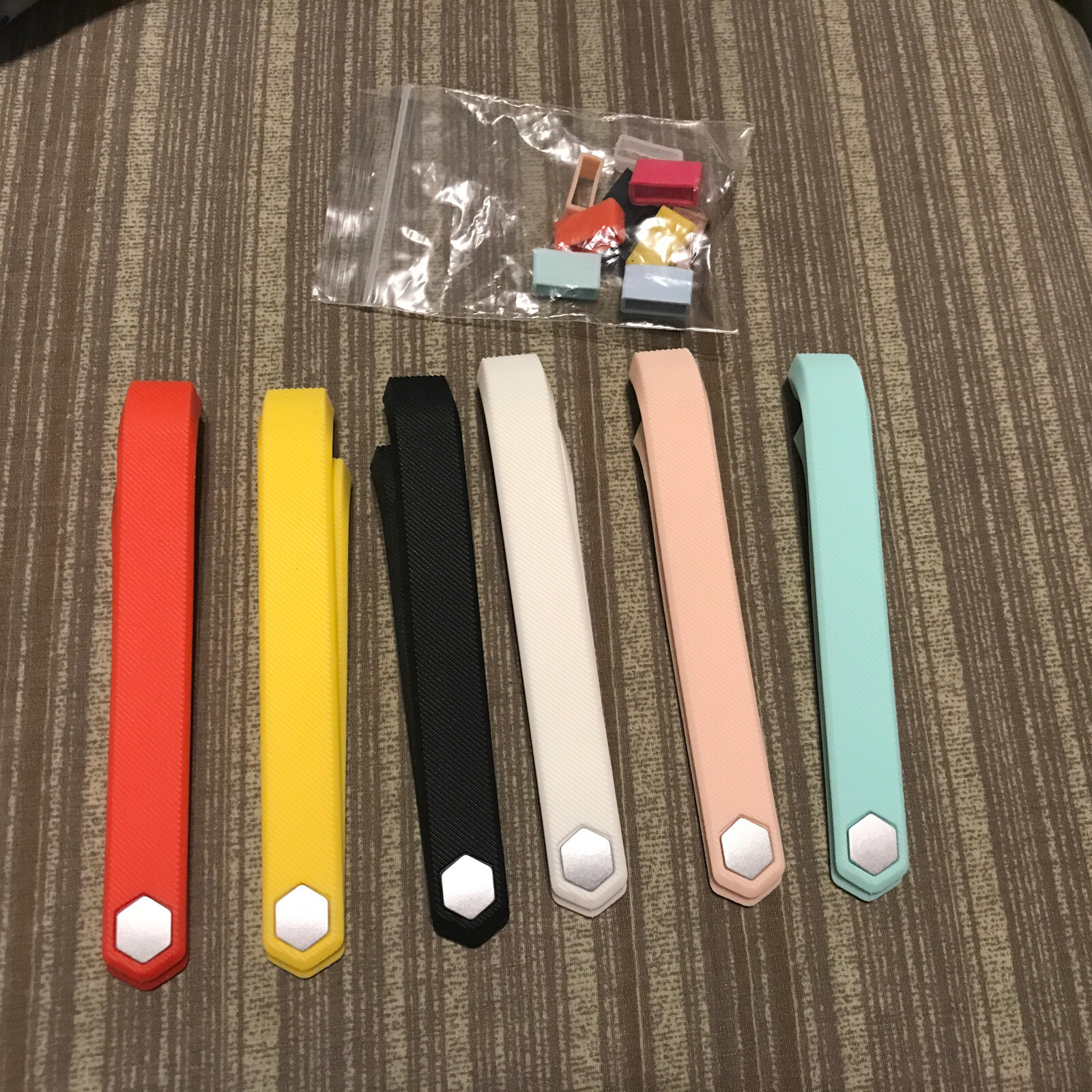 Fitbit Alta 6 Bands In Many Colors GinCoband size Large