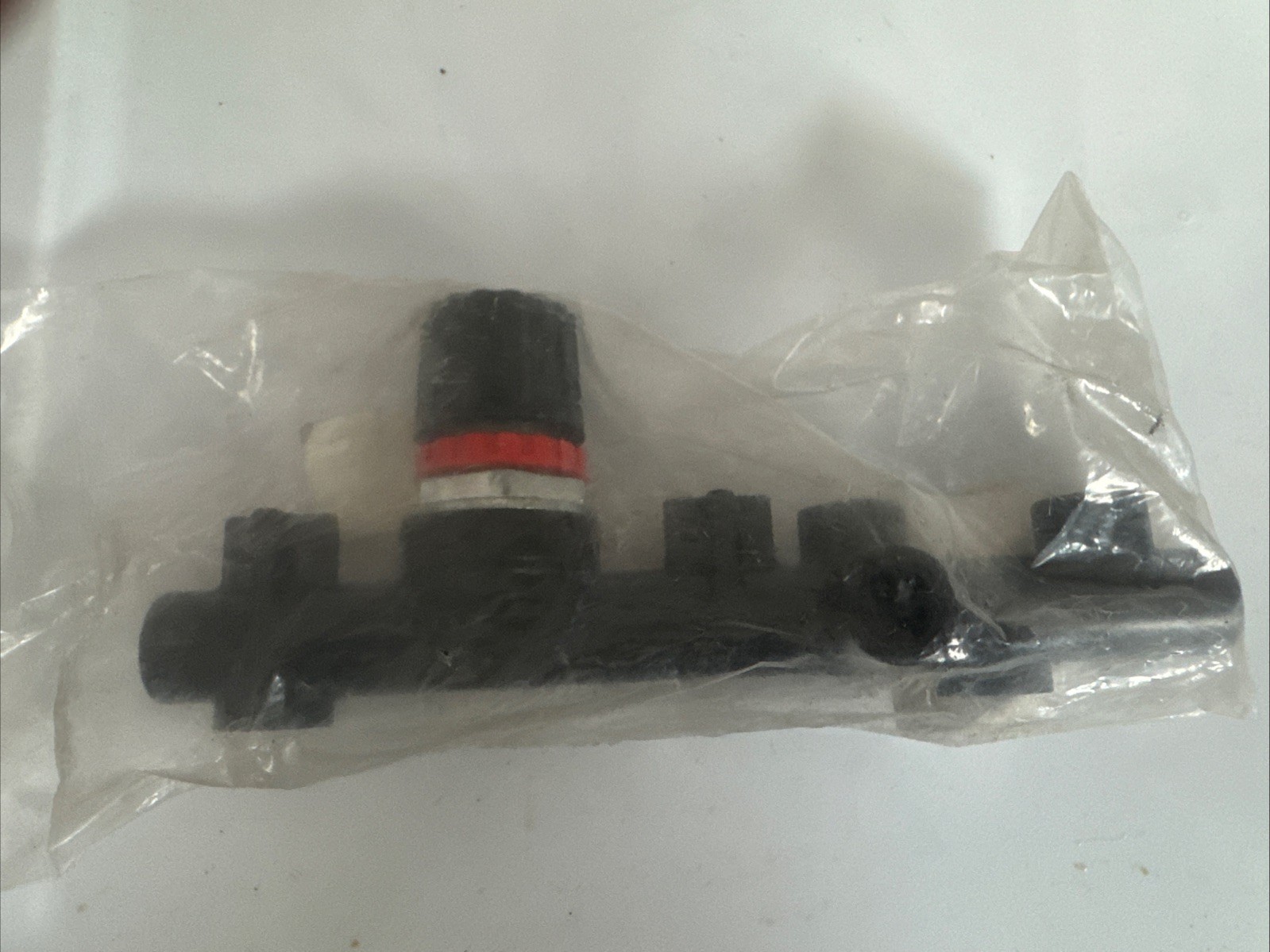 Ironton NS53009A.15 REGULATOR WITH MANIFOLD