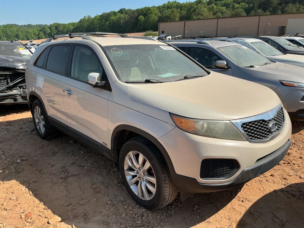 SORENTO 2011 Glove Box 5050733
