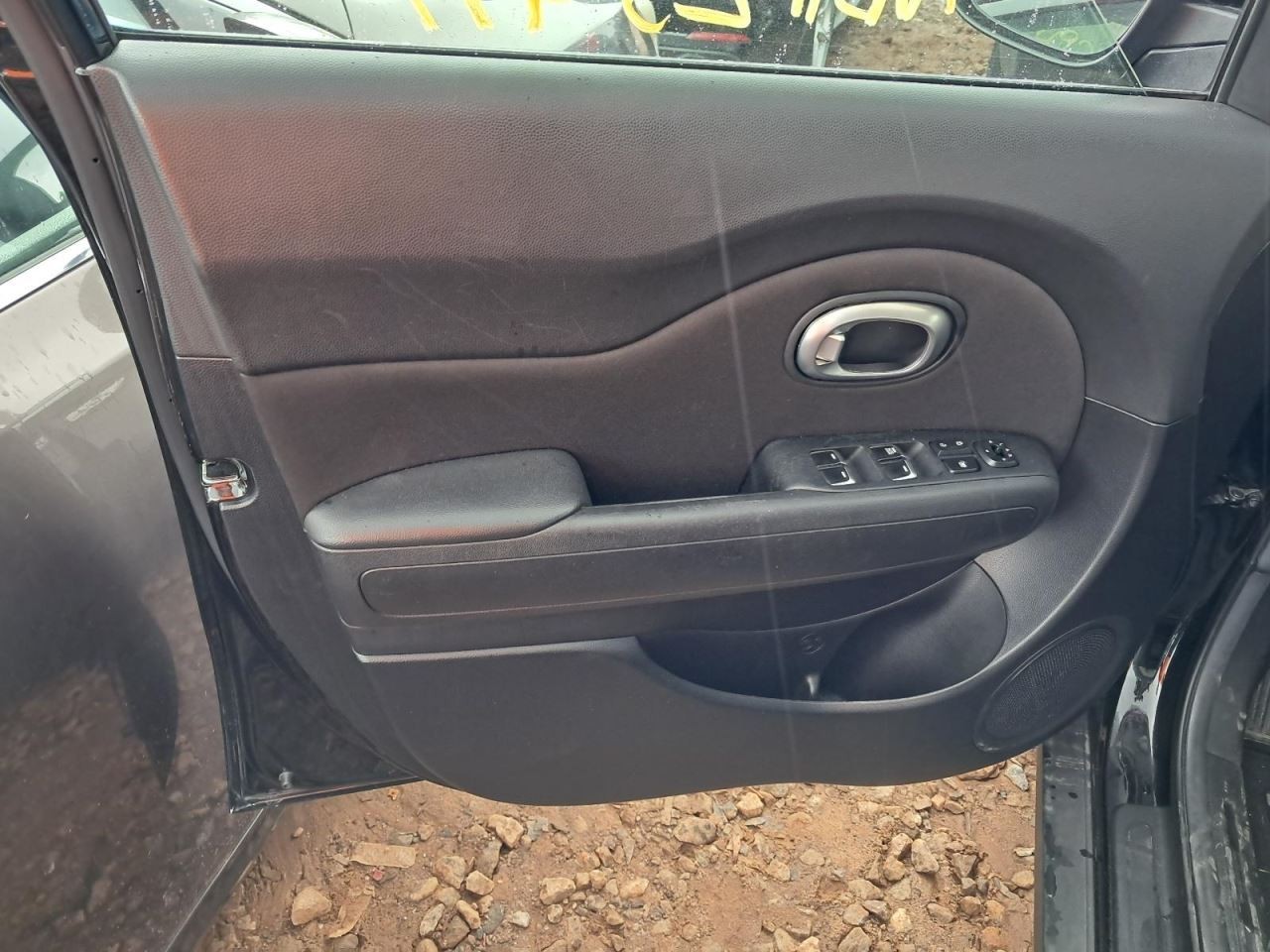 SOUL 2019 Glove Box 4764487