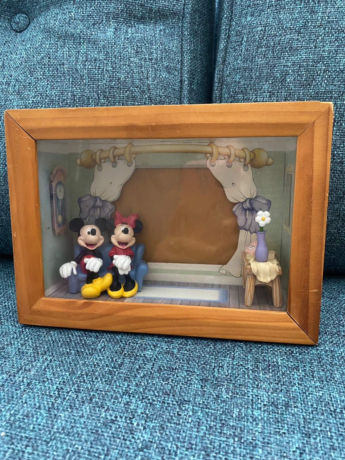 Disney Minnie and Mickey 3D Shadow Box