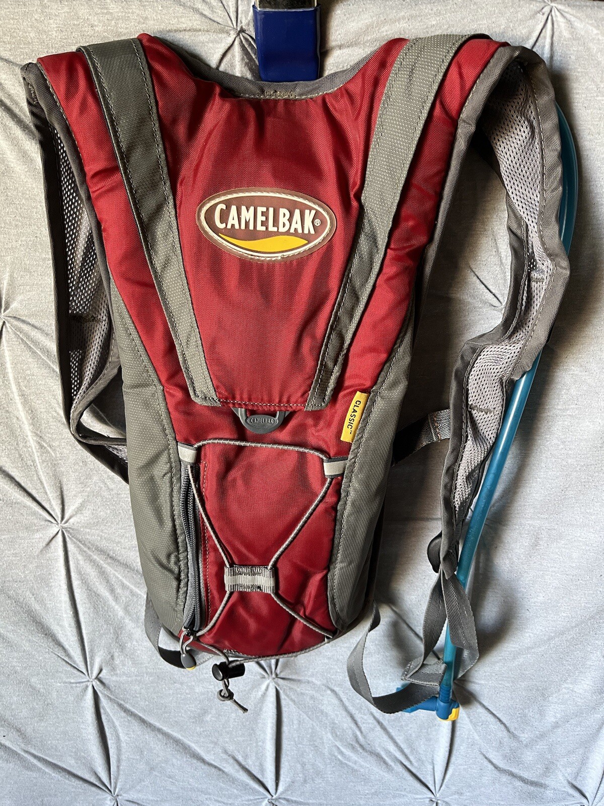 CamelBak Classic Hydration Backpack Red Gray Hiking Water 70oz 2.0 Liter Bladder