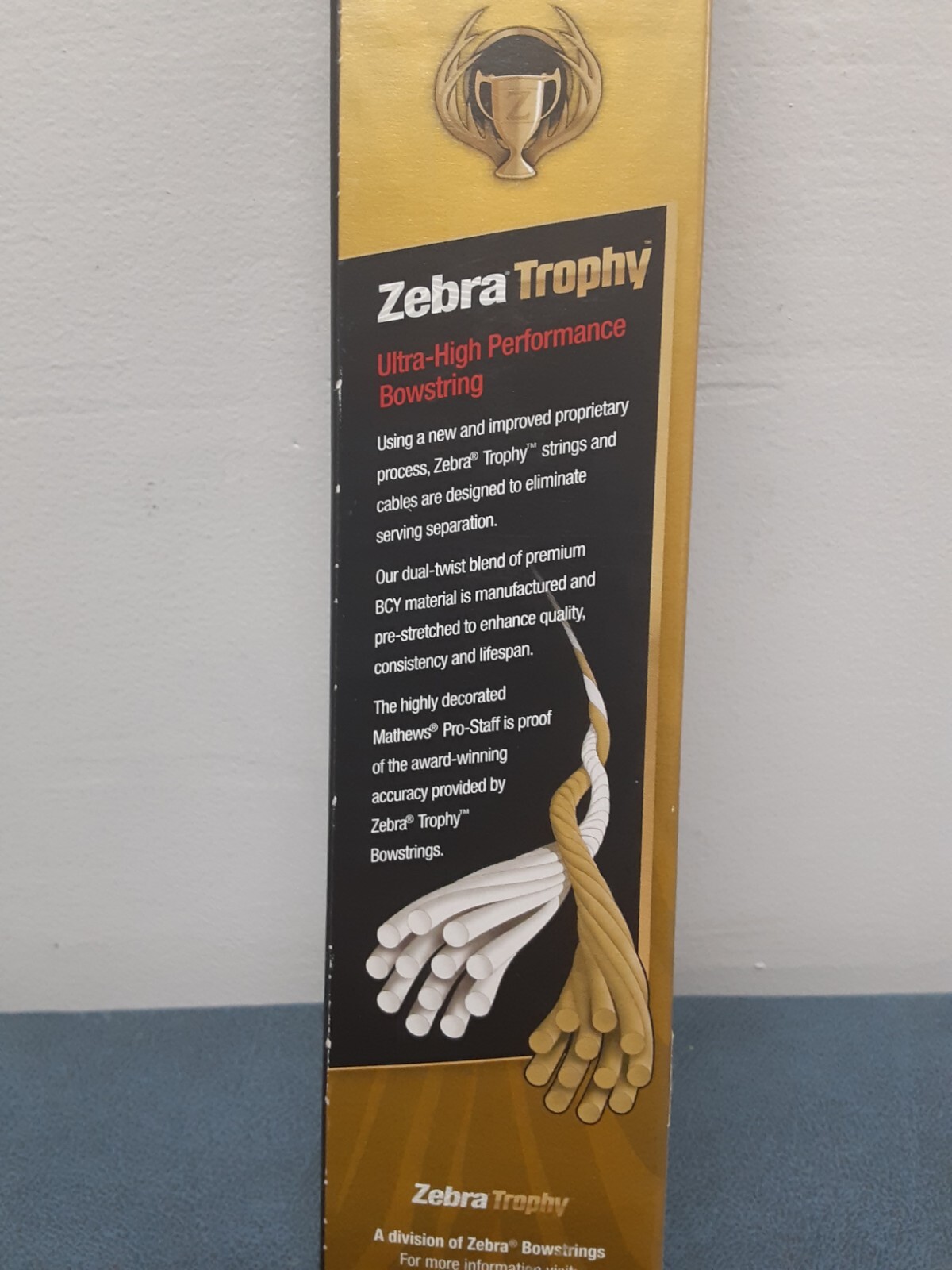 Zebra Trophy Bowstring 63 1/4" WTS/WTS/ Chill R - NEW