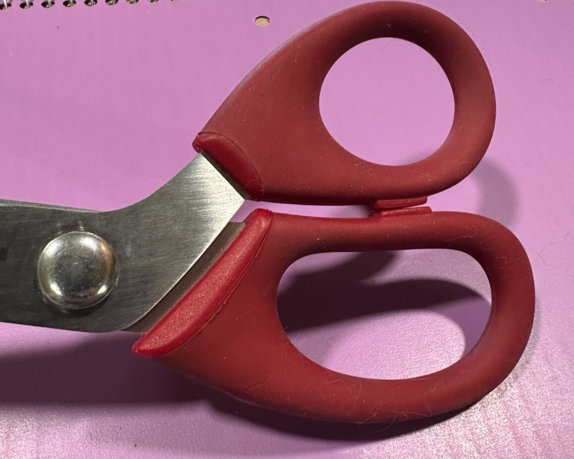 Kitchen Aid Kitchenaid Bent Shears Red HTF Rare Soft Grip 5" Blades