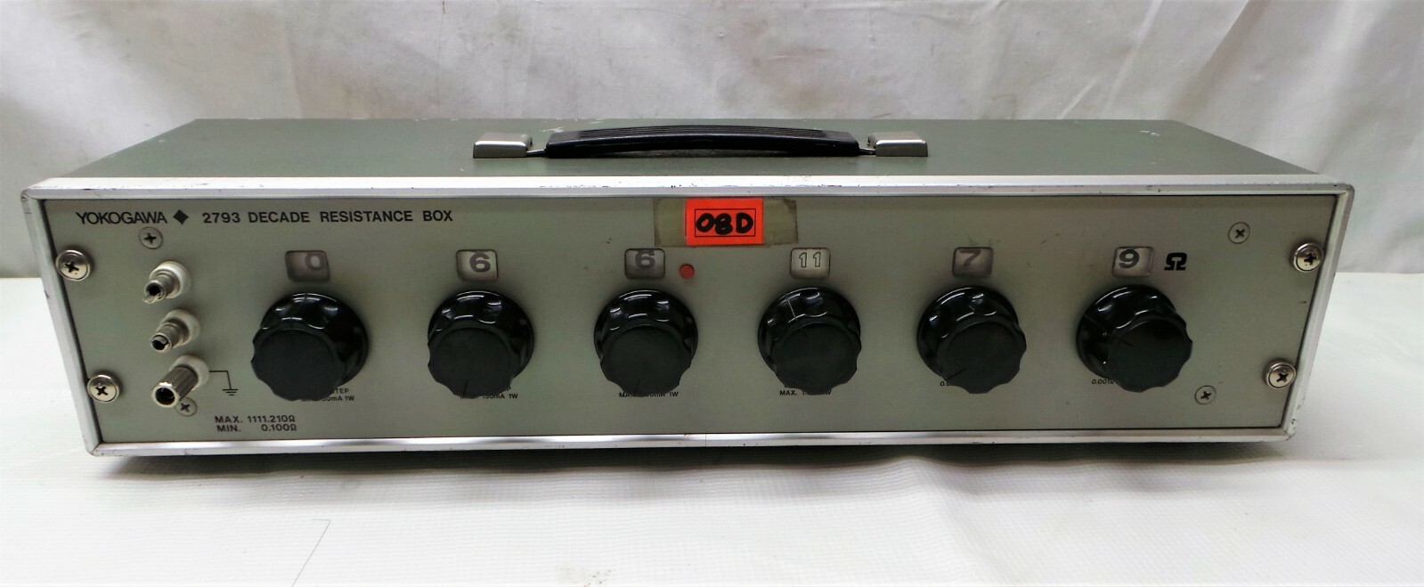 YOKOGAWA 2793 DECADE RESISTANCE BOX.