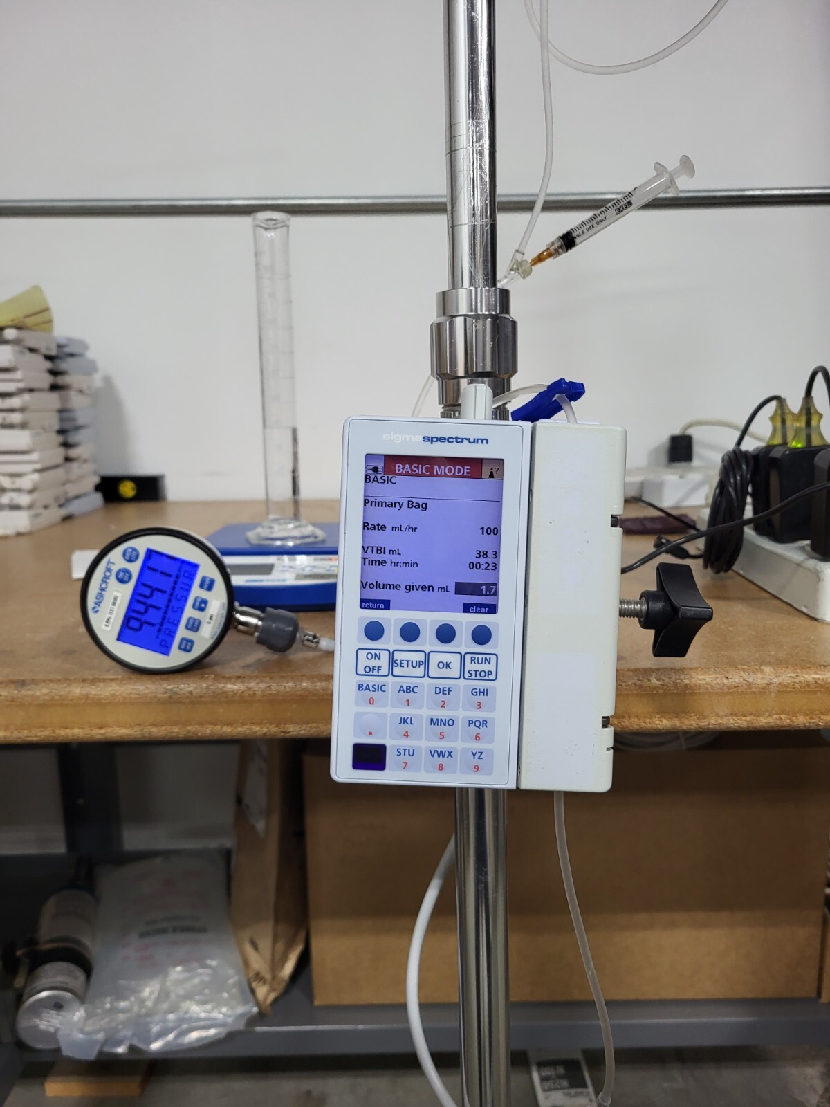 BAXTER SIGMA SPECTRUM PUMP SOFTWARE VERSION 6.05.13 w/ New BATTERY (No Antenna)