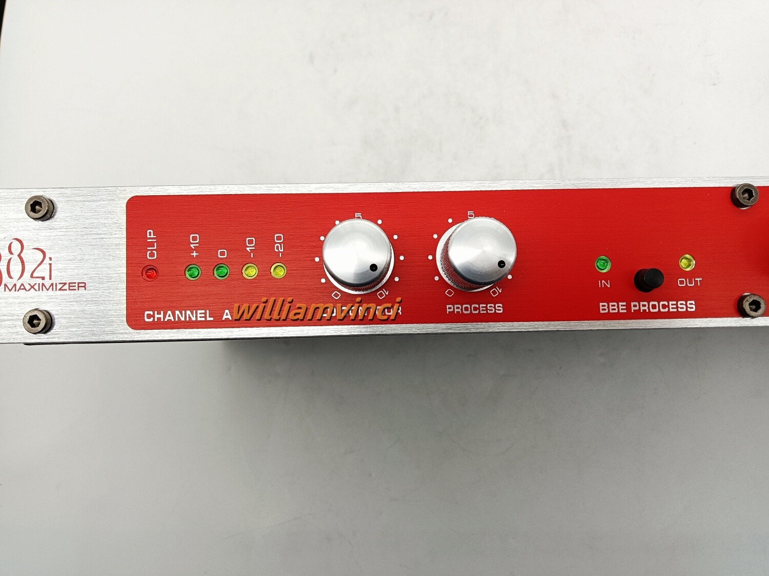 NEW 882i BBE Sonic Maximizer Rackmount Unit 1U With 1PCS XLR Cables