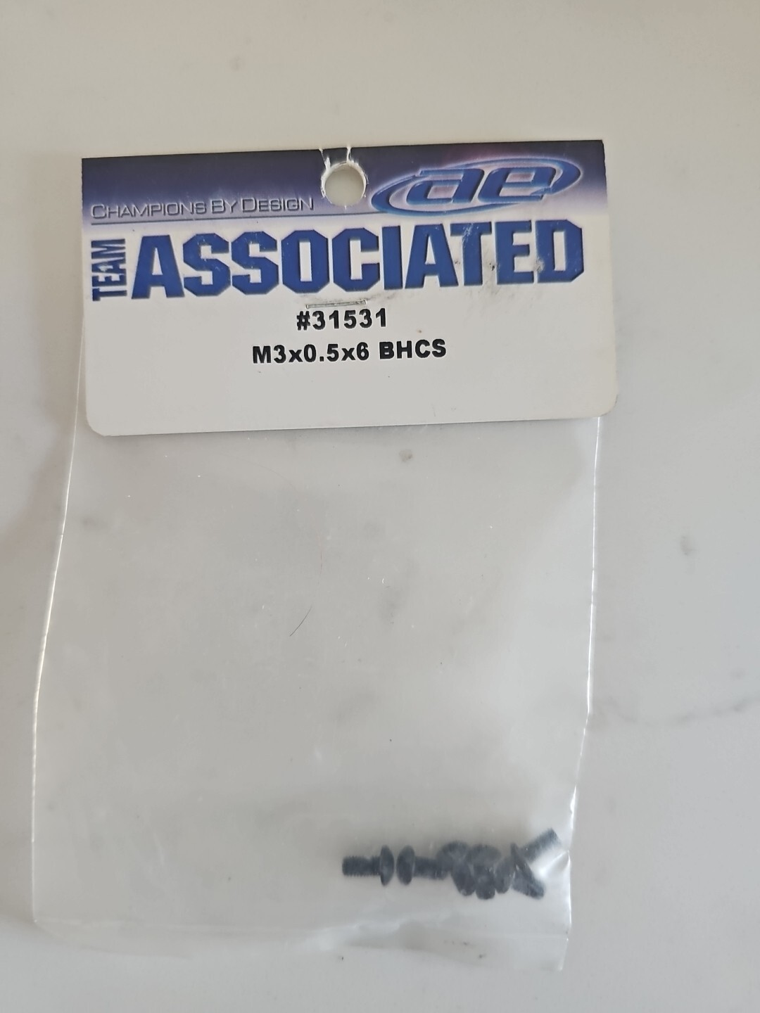 Team Associated 31531 - FT Button Head Cap Screw, M3x0.5x6 (6)