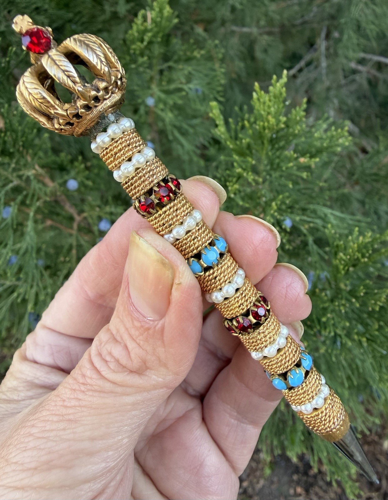 FLORENZA signed Vintage Rhinestone faux turquoise crown fancy pencil