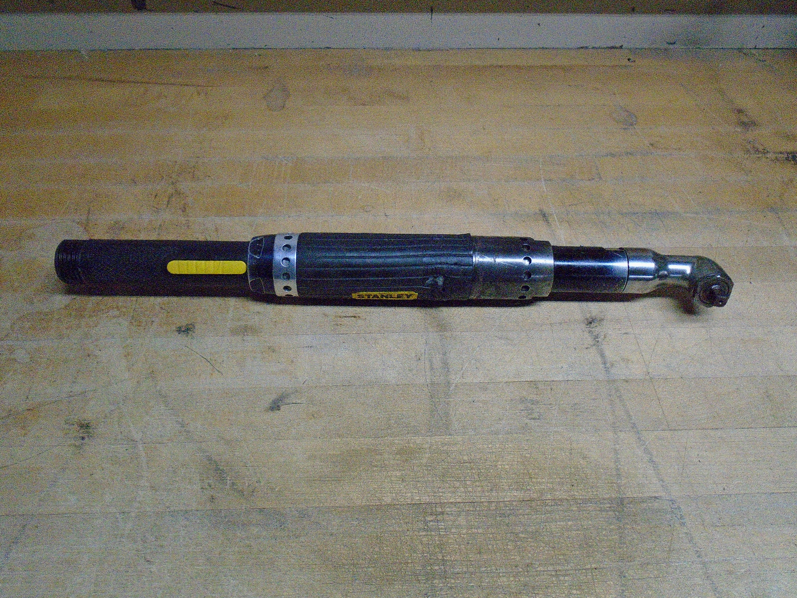 STANLEY E33LA15-35HD config 1035109  Nutrunner   W359