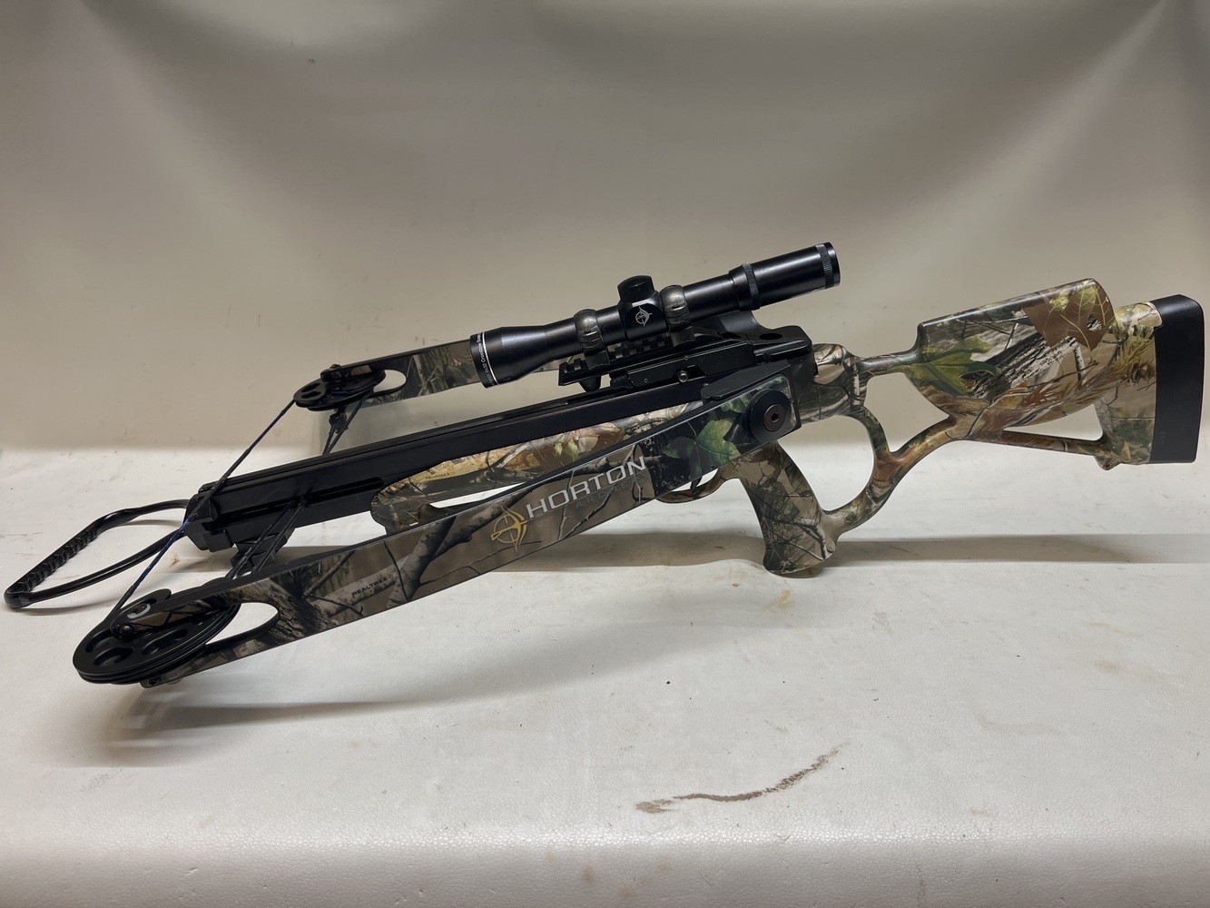 HORTON HAVOC REVERSE DRAW CROSSBOW (150 LB, 305 FPS, ~80 FT LBS)