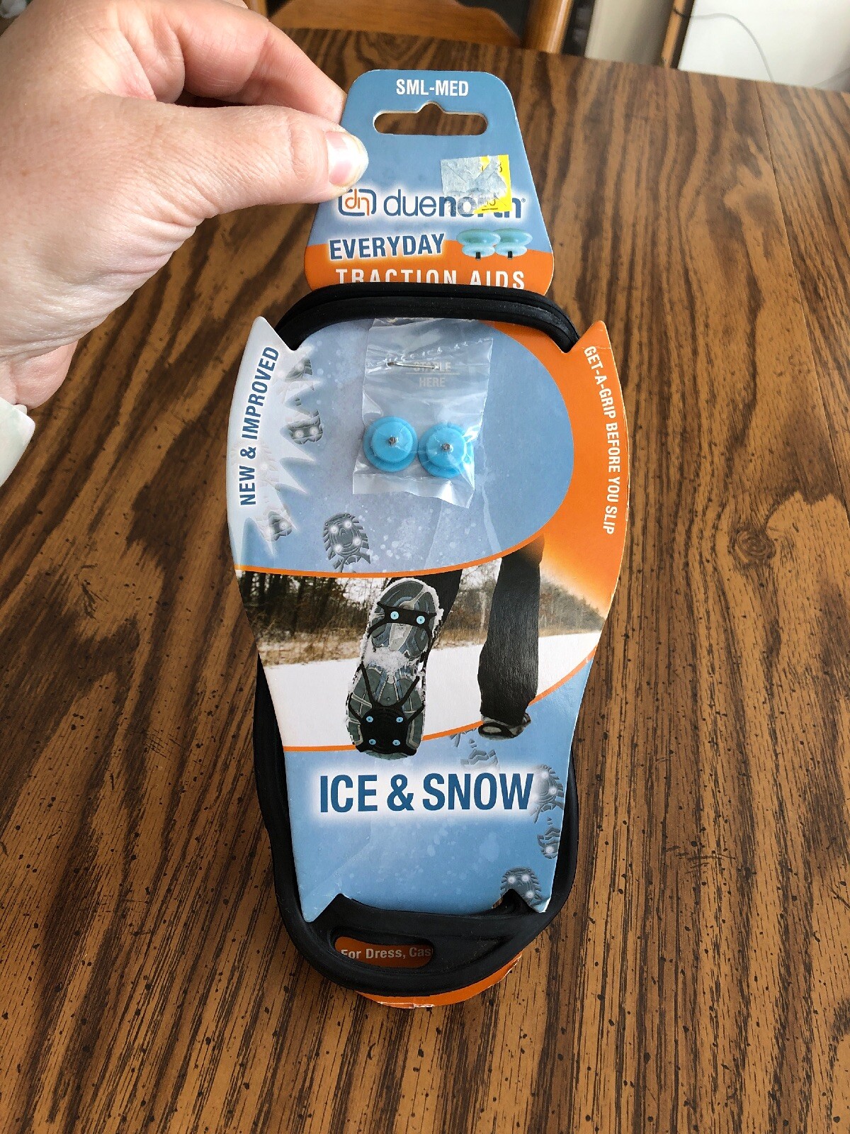 Due North Everyday Ice Traction Aids Pair Sml-Med Gripper Grips 2 extra Spikes