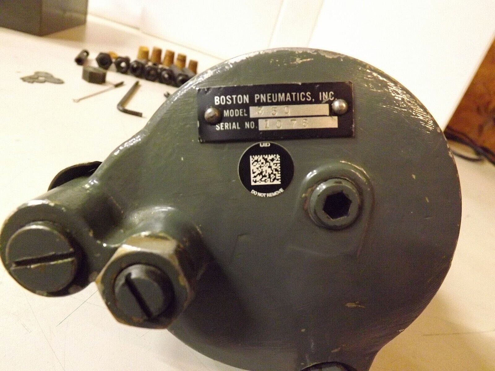 Boston Pneumatic Blind Riveter Model 350