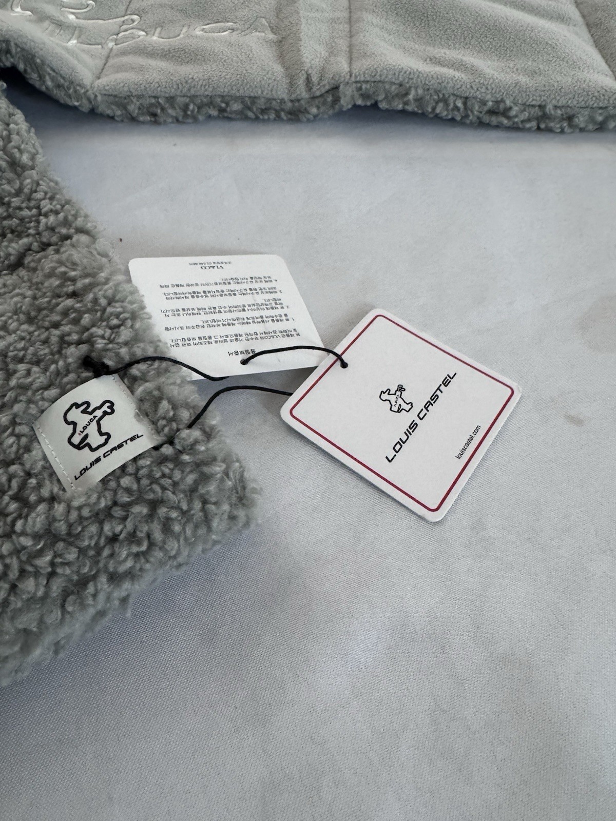 NEW Louis Castelet ilouca Scarf