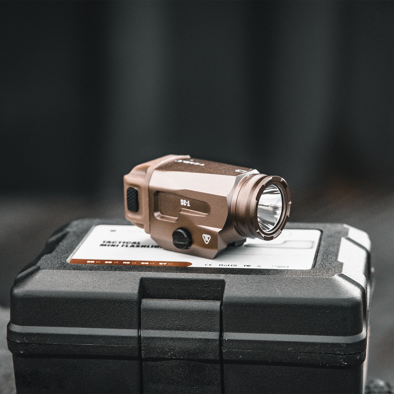 T-3S 600lm Tactical Flashlight Rechargeable LED Constant & strobe Weapon Light