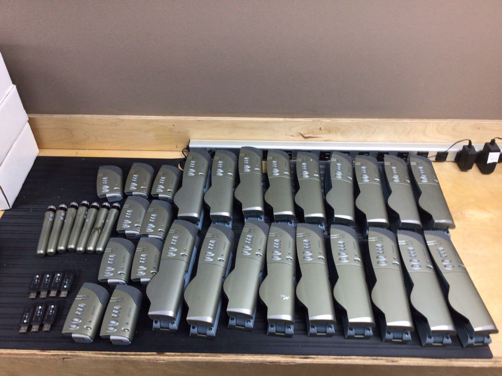 Huge Mimio Lot | 18x Mimio DMA-02, 9x DMA-02-01, 7x Pens, 7x USB