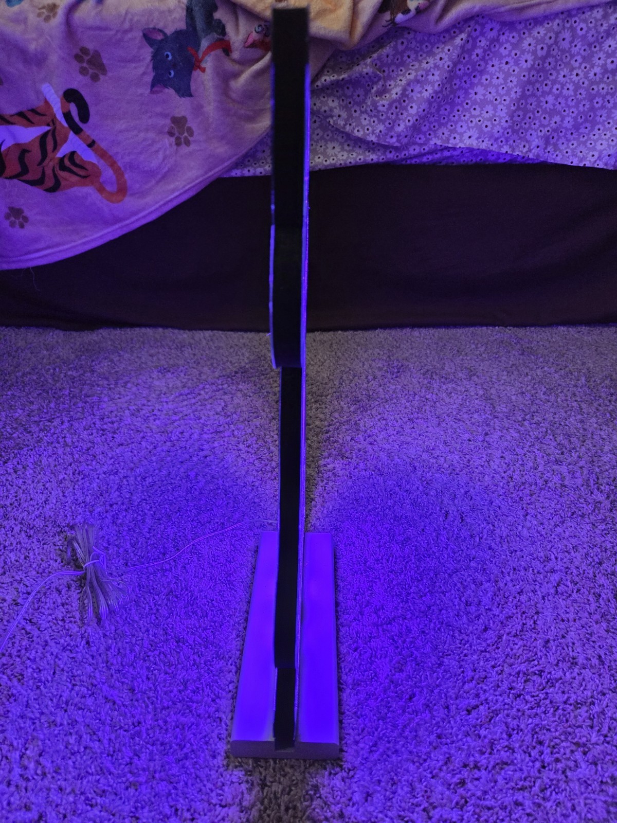 Cat Light Plug In Purple, Yellow Eyes, Reflective When Turned Off