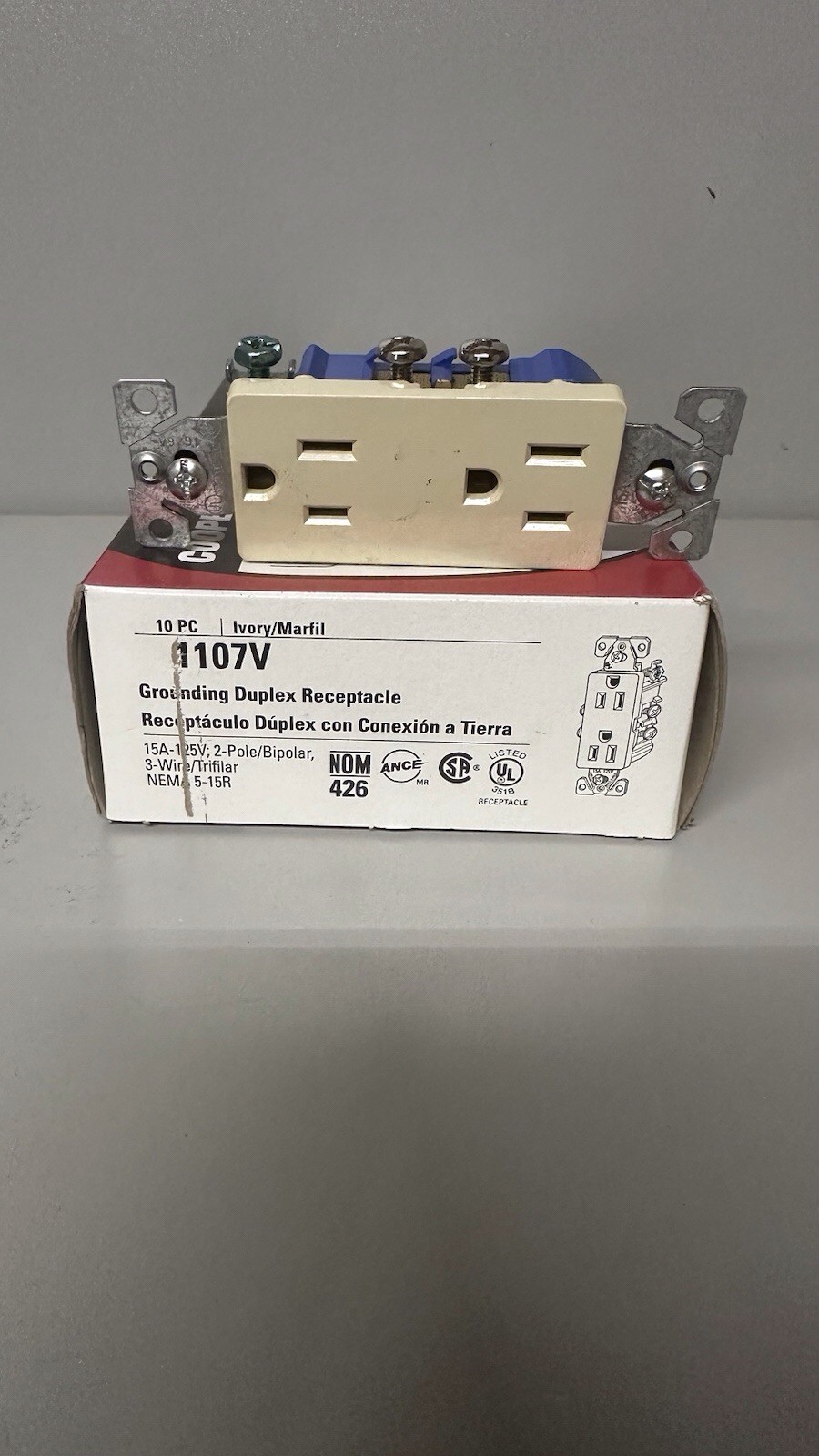 10-Pack Cooper 1107V Ivory Decorator Receptacle Duplex Outlets NEMA 5-15R 15A 12