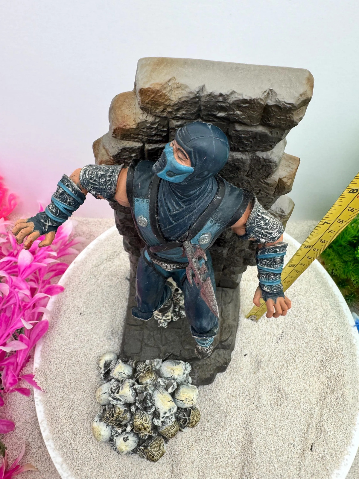 Mortal Combat Statue
