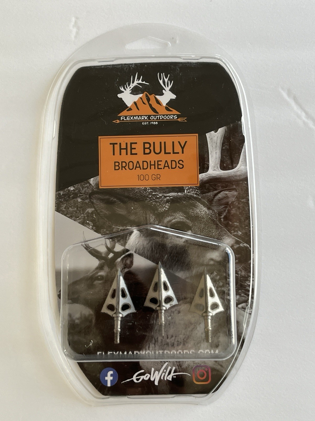 The Bully Fixed Broadhead For Archery Hunters